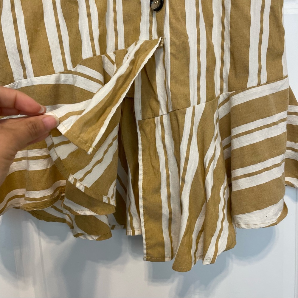 Linen dress with white and mustard stripes - Picture 8 of 8